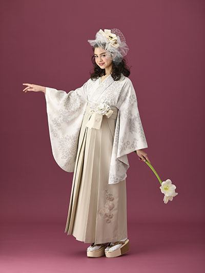 岐阜県、岐阜市、岐阜、ドレス、レンタル、二次会　ウェディングドレス、白無垢、色打掛、振袖、和ドレス、１/２成人式、十三参り、成人式、晴れ着、振袖、卒業式袴、七五三衣裳レンタル、お宮参り、銀婚式、金婚式、還暦祝い、写真館、ゲストドレス、女児ドレス、男児タキシード、モーニング、モーニングレンタル、留袖、タキシード、貸衣裳、貸衣装、アンジェリカーレ、宝衣裳