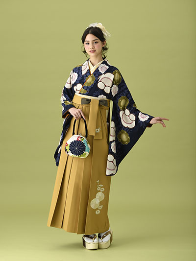 岐阜県、岐阜市、岐阜、ドレス、レンタル、二次会　ウェディングドレス、白無垢、色打掛、振袖、和ドレス、１/２成人式、十三参り、成人式、晴れ着、振袖、卒業式袴、七五三衣裳レンタル、お宮参り、銀婚式、金婚式、還暦祝い、写真館、ゲストドレス、女児ドレス、男児タキシード、モーニング、モーニングレンタル、留袖、タキシード、貸衣裳、貸衣装、アンジェリカーレ、宝衣裳